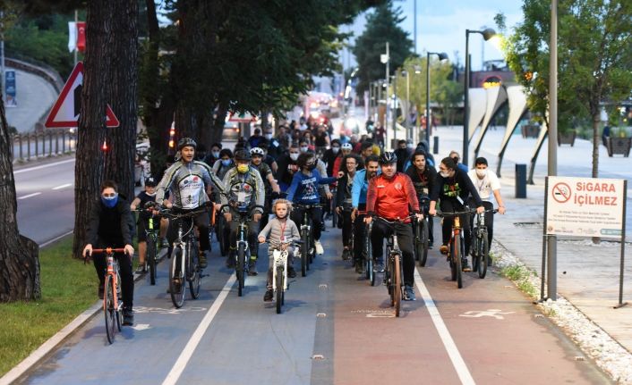 Çevre ve toplum sağlığı için pedal çevirdiler