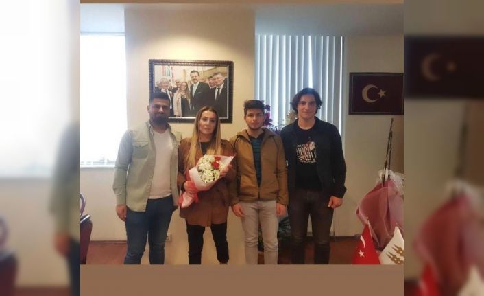 Edirne’de üniversite öğrencilerinden TOBB Edirne Bölge Temsilcisi ve KGK Başkanı Aslan’a ziyaret