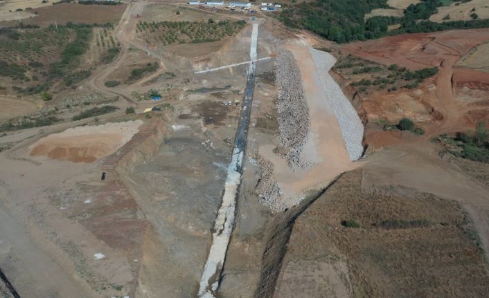 Ekonomiye iki milyon lirayı aşkın katkı sağlayacak Lalapaşa Göleti’nde çalışmalar devam ediyor