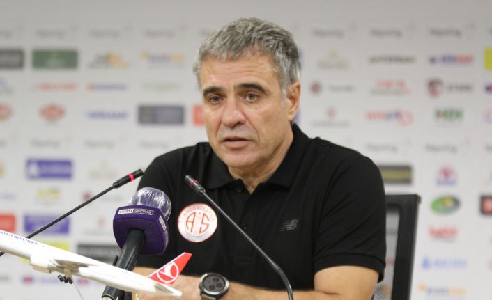 Ersun Yanal: "Bugün kazanmalıydık ama olmadı, topu içeri atamadık"