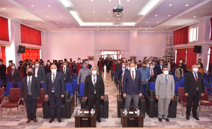 Erzincan Mesleki ve Teknik Anadolu Lisesinde “Ahilik Kültürü Haftası Kutlama Programı” yapıldı