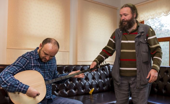 Eyüpsultan’da semt pazarında balık denetimi