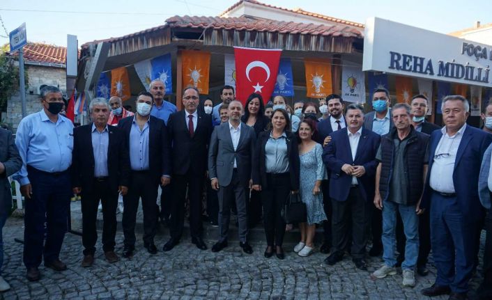 Foça’da AK Parti danışma meclisi toplantısı