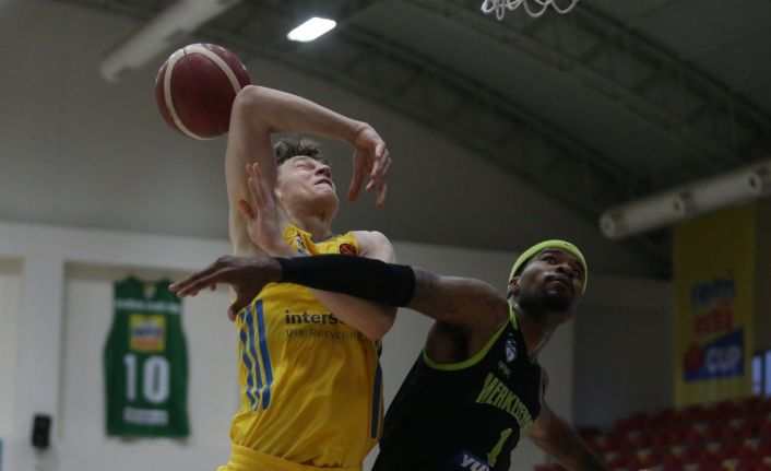 Frutti Extra Cup: ALBA Berlin: 101 - Yukatel Merkezefendi Belediyesi Basket: 92