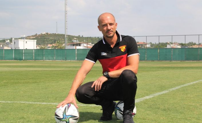 Göztepe Teknik Direktörü Maestro: “Altay maçına çok değer veriyoruz”