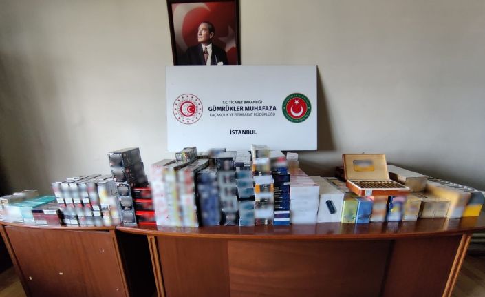 Gümrük ekipleri İstanbul’da 1 milyon liralık kaçak tütün mamulü ele geçirdi