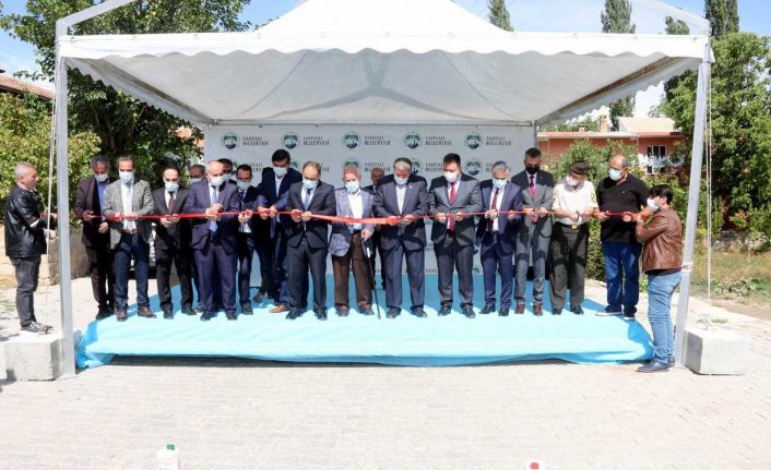 Hafız Ali-Emine-Zeynep Bayansar yatılı kız hafızlık Kuran Kursu açıldı