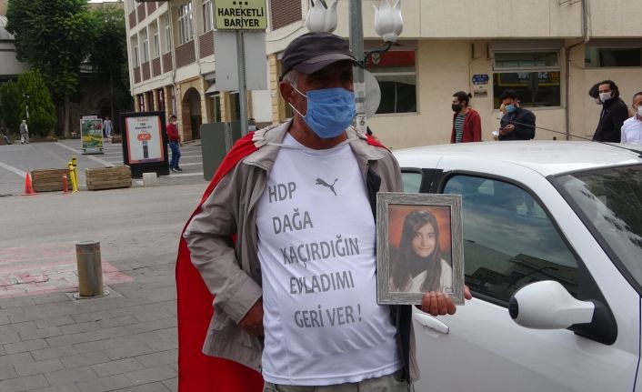 HDP Genel Merkezine yürüyen baba, kızına örgütün elinden kaçıp kurtulma çağrısı yaptı