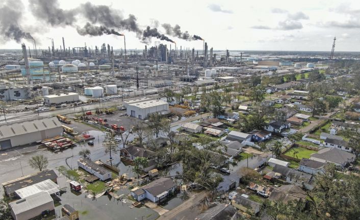 Ida Kasırgası’nın ardından Louisiana’da 800 binden fazla aboneye elektrik verilemiyor