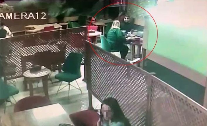 İnternetten tanıştığı kadının önce parasını çaldı, sonra hesabı ödeyip kaçtı: O anlar kamerada