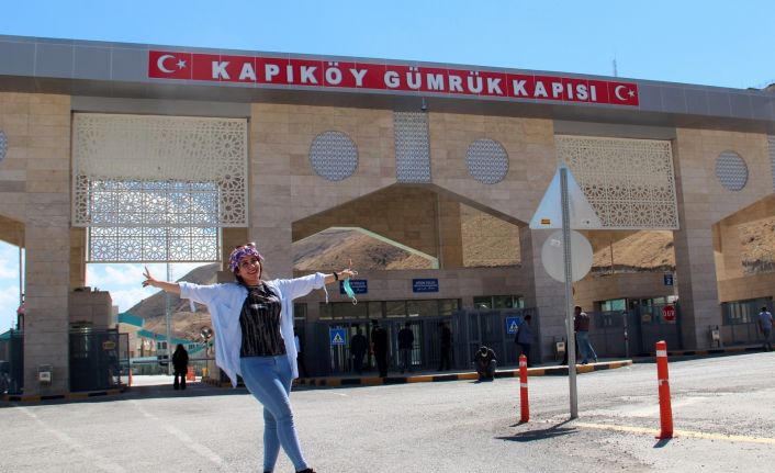 İran’dan Van’a turist kafileleri gelmeye başladı