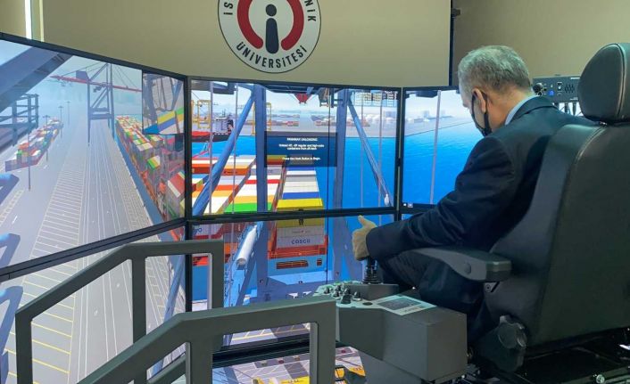 İskenderun’da limancılık eğitimine simülatör desteği