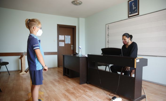 İsmail Baha Sürelsan Konservatuvarı, yetenek sınavları başladı