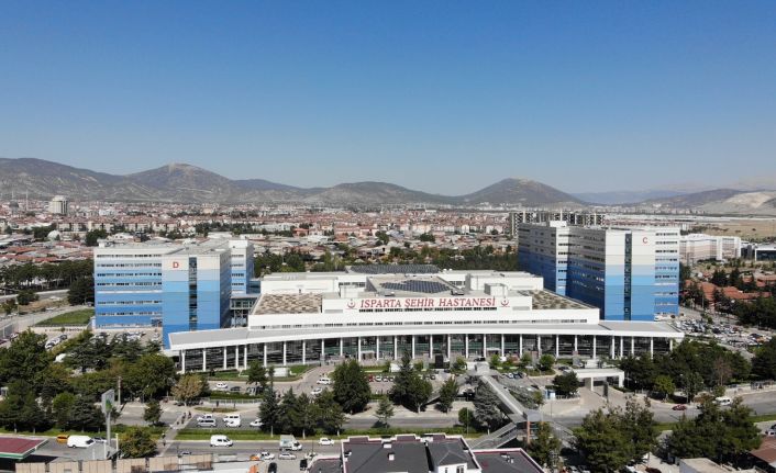 Isparta Şehir Hastanesi 4,5 yılda sınırları aştı, 6 milyon 860 bin hastaya hizmet verdi
