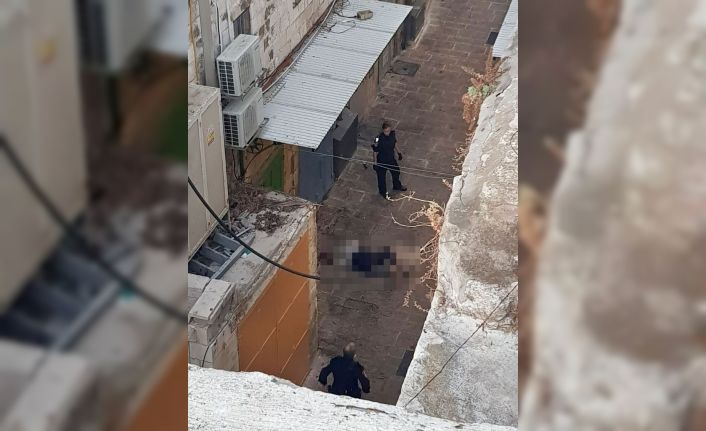 İsrail güçleri, Mescid-i Aksa’nın kapısında Filistinli bir kadını öldürdü