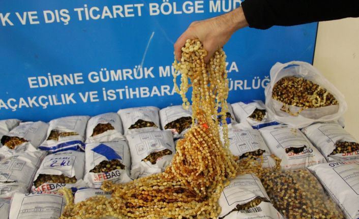 Kapıkule’de 8 ayrı operasyonda 2 milyon liralık kaçak malzeme ele geçirildi