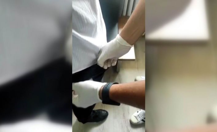 Kayseri’de iç çamaşırı ve pantolonun içerisinde yapılan uyuşturucu sevkiyatını polis engelledi