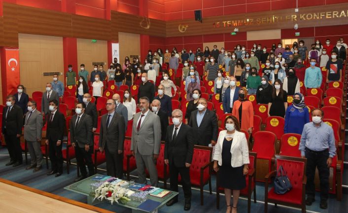 KBÜ Tıp Fakültesinde yeni akademik yıl yüz yüze eğitimle başladı