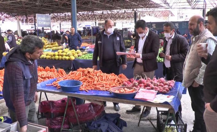 Kütahya’daki semt pazarlarına fahiş fiyat denetimi