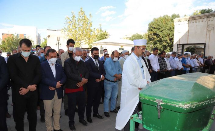Mehmet Metiner’in acı günü
