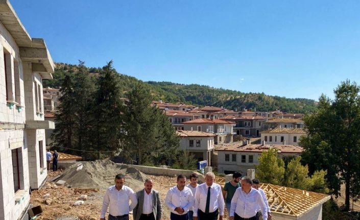 Milletvekili Kahtalı, Gökçe’deki deprem konutlarını inceledi