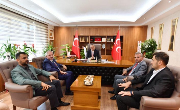 Nursaçan ve yönetim kurulu üyeleri MHP İl Başkanı İncetoprak’ı ziyaret etti