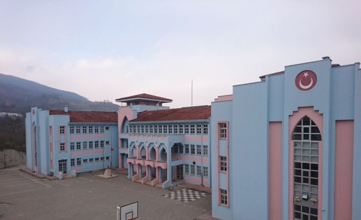 Ordu’da bir fen lisesi, korona virüs nedeniyle uzaktan eğitime geçti