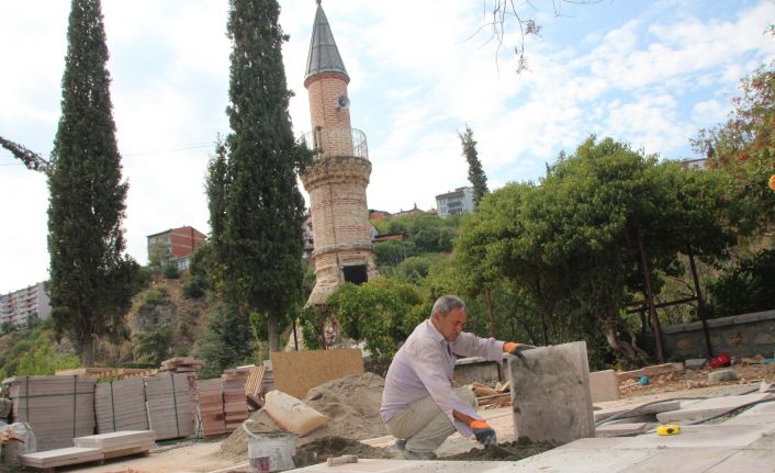 (ÖZEL) Şeyh Edebali Türbesinde 2 aylık restorasyon çalışması sona erdi