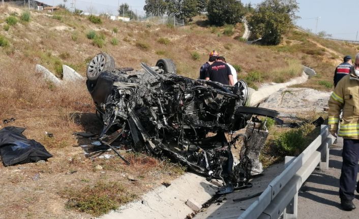 Pendik’te feci kaza: Anne ve baba hayatını kaybetti, 2 çocuğu yaralandı