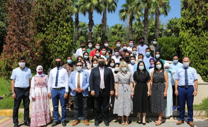 Rektör Özkan: “Yabancı öğrenciler tanıtım elçimiz”