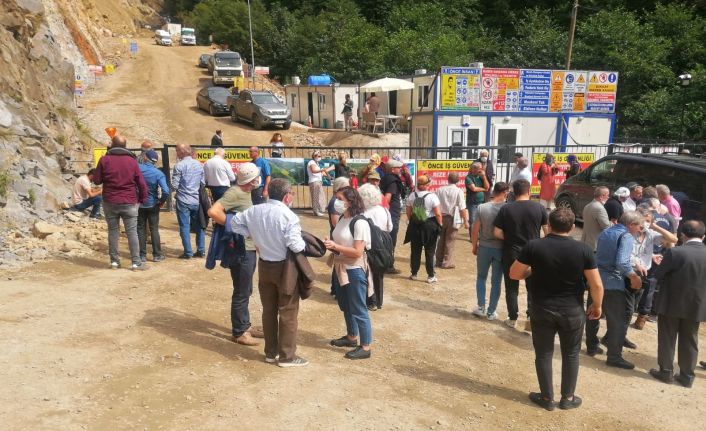 Rize İkizdere’de taş ocağı bölgesinde bilirkişi incelemesi yapıldı