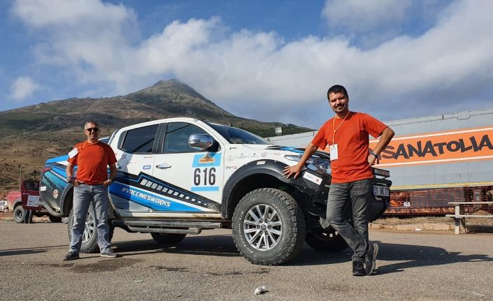 Sağlık çalışanları zorlu yarışa bu amaçla katıldı