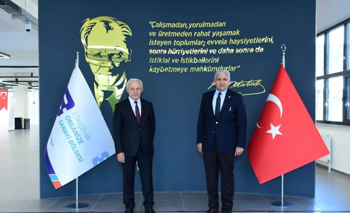 Sanayi ve Teknoloji İl Müdürü Güven, EOSB Meslek Lisesine hayran kaldı