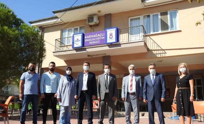 Şehzadeler ilçesinde “Karaağaçlı Engelsiz Eğitim Merkezi” törenle açıldı