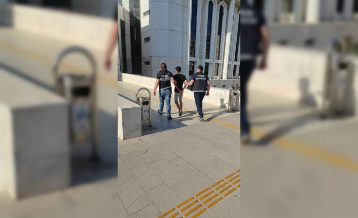 Sırt çantasında 471 gram metamfetamin ile yakalandı