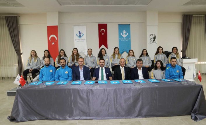 Sivrihisarspor yeni sezonda şampiyonluğu hedefliyor