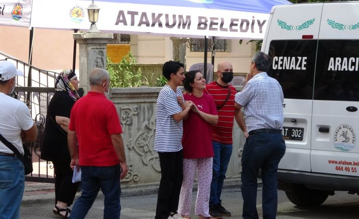 Stor perdenin ipi boynuna dolanan 5 yaşındaki çocuk hayatını kaybetti