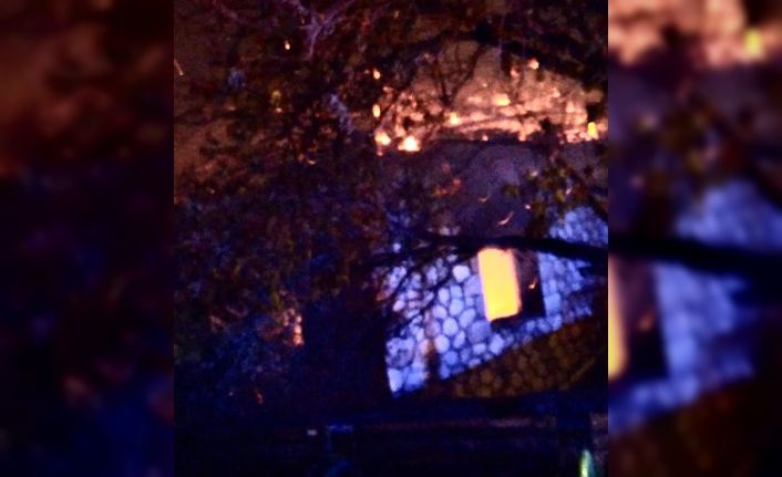 Sungurlu’da köy camisinde yangın çıktı