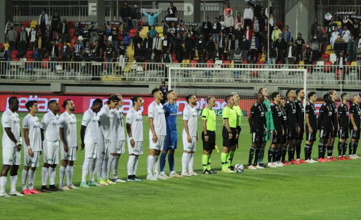 Süper Lig: Altay: 0 - Beşiktaş: 0  (ilk yarı)
