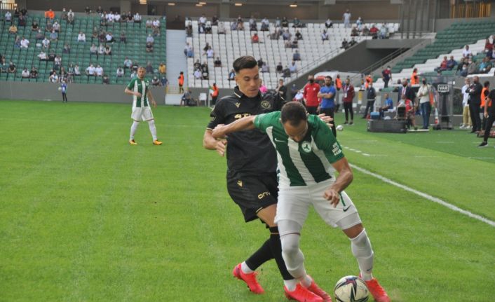 Süper Lig: GZT Giresunspor: 0 - İH Konyaspor: 0 (İlk yarı)