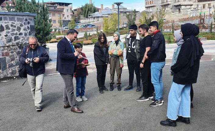 TDED Erzurum Şube Başkanı Ertaş: “Kerem ile Aslı Erzurum’un kültürel değeridir”