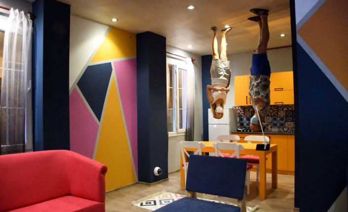 Ters eve 3 ayda 9 bin 768 ziyaretçi