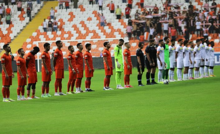 TFF 1. Lig: Adanaspor: 1 - Menemenspor: 1 (İlk yarı sonucu)