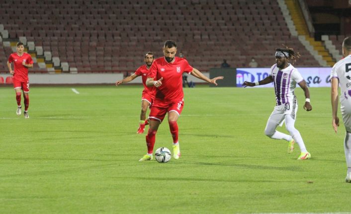 TFF 1. Lig: Balıkesirspor: 1 - Keçiörengücü: 0 (İlk yarı sonucu)