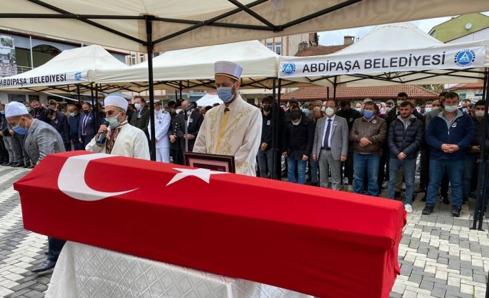 Trafik kazasında hayatını kaybeden uzman çavuş törenle son yolculuğuna uğurlandı
