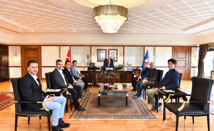 TSYD Trabzon Şubesi, İsmail Ustaoğlu ve Murat Zorluoğlu’nu ziyaret etti.