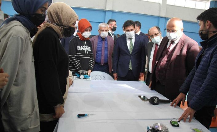 TÜBİTAK İslam Bilim Tarihi ve Prof. Dr. Fuat Sezgin Bilim Şenliği renkli görüntülere sahne oldu