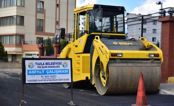 Tuzla’da yılın ilk 8 ayında yaklaşık 32 bin ton asfalt serimi yapıldı