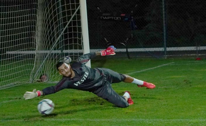 Uğurcan Çakır: "İyi bir takım olduğumuzu zor şartlarda gösteriyoruz"