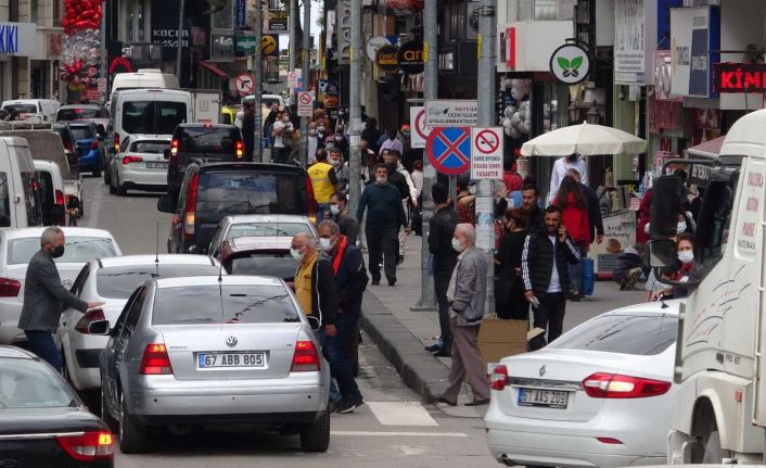 Vakaların en çok arttığı Zonguldak; haritada kızardı
